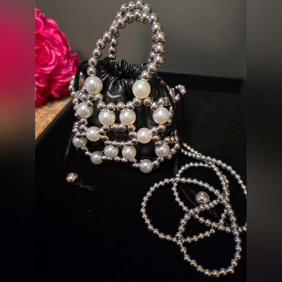 Black Pearl Beaded Crossbody / Shoulder Bag - Picture 2 of 3